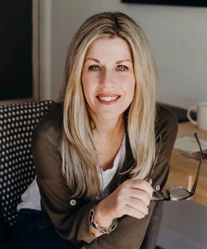 Amy, principal interior designer at Designed Curated Interiors